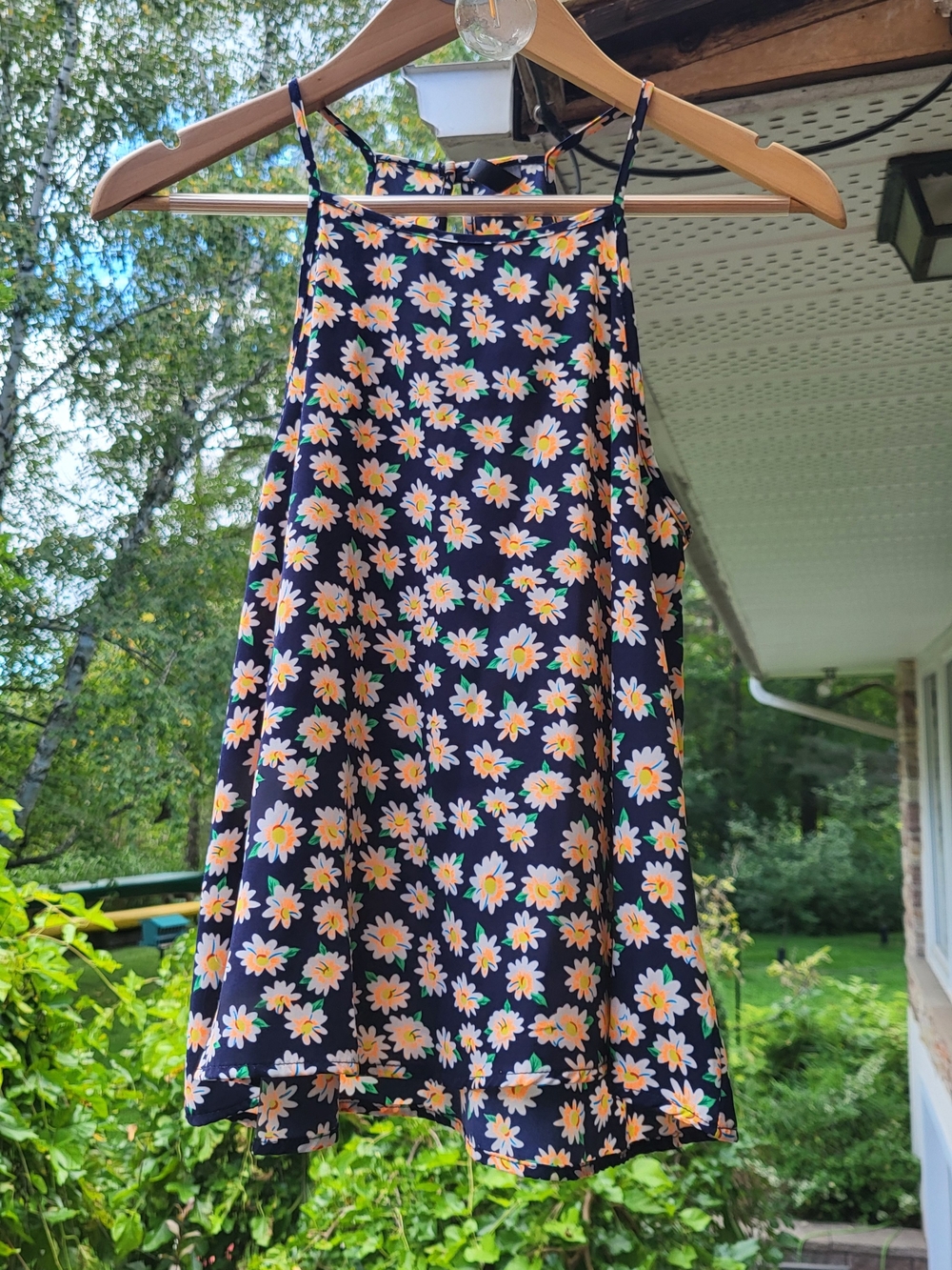 Navy halter-neck camisole tank top M with yellow, orange, and white flowers